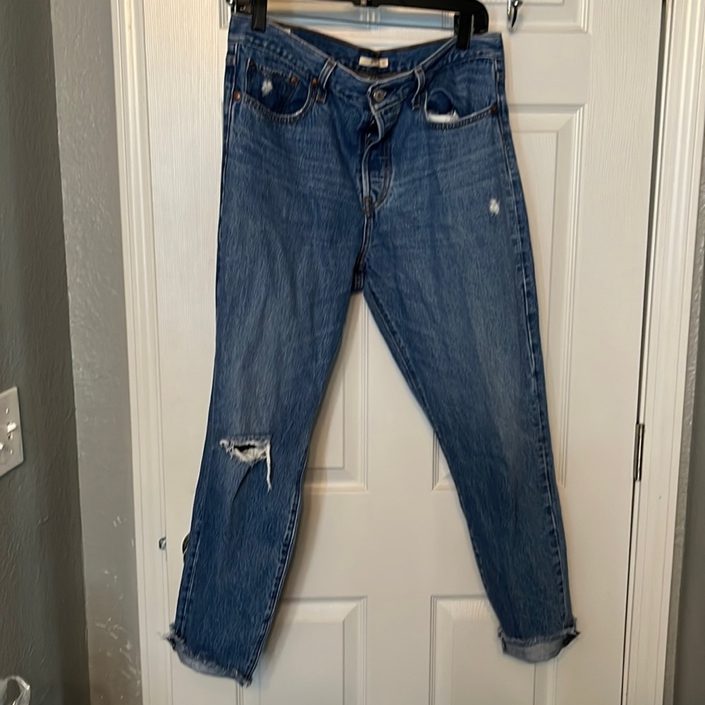 Levi’s wedgie icon jean